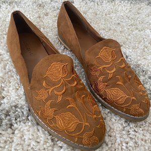 Indigo Rd Brown Embroidered Loafer Flats